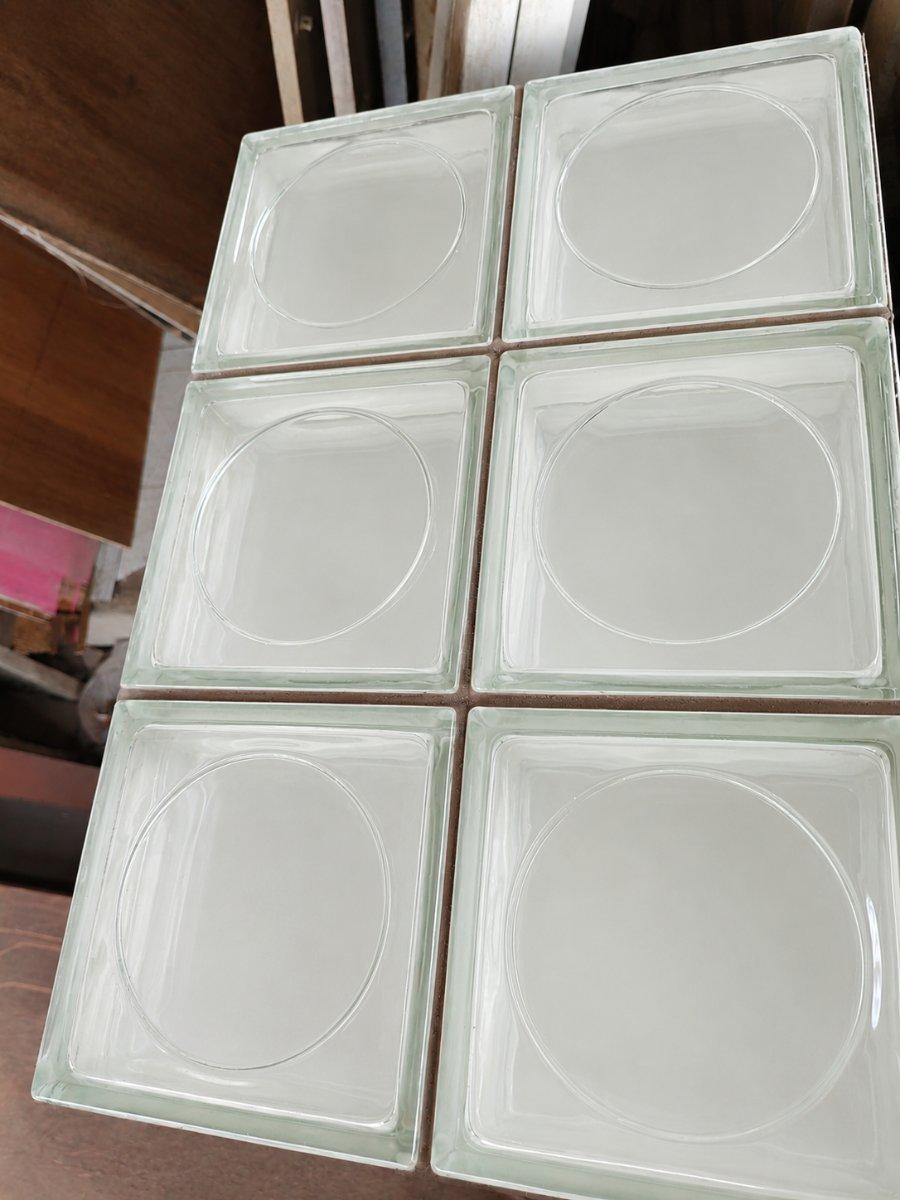 Glass Box Circle